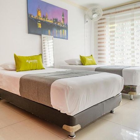 Hotel Boutique Laureles Home - Ayenda 1258 (Adults Only) Medellín Kültér fotó